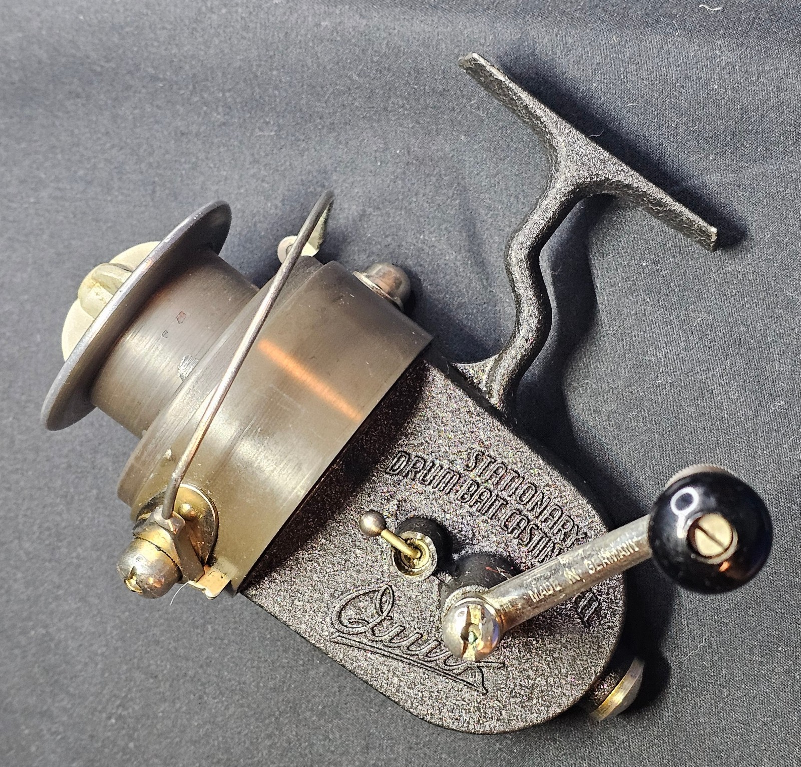 QUICK Stationar Rolle Dam Berlin SW68 Drum Bait Casting Fishing Reel Germany 