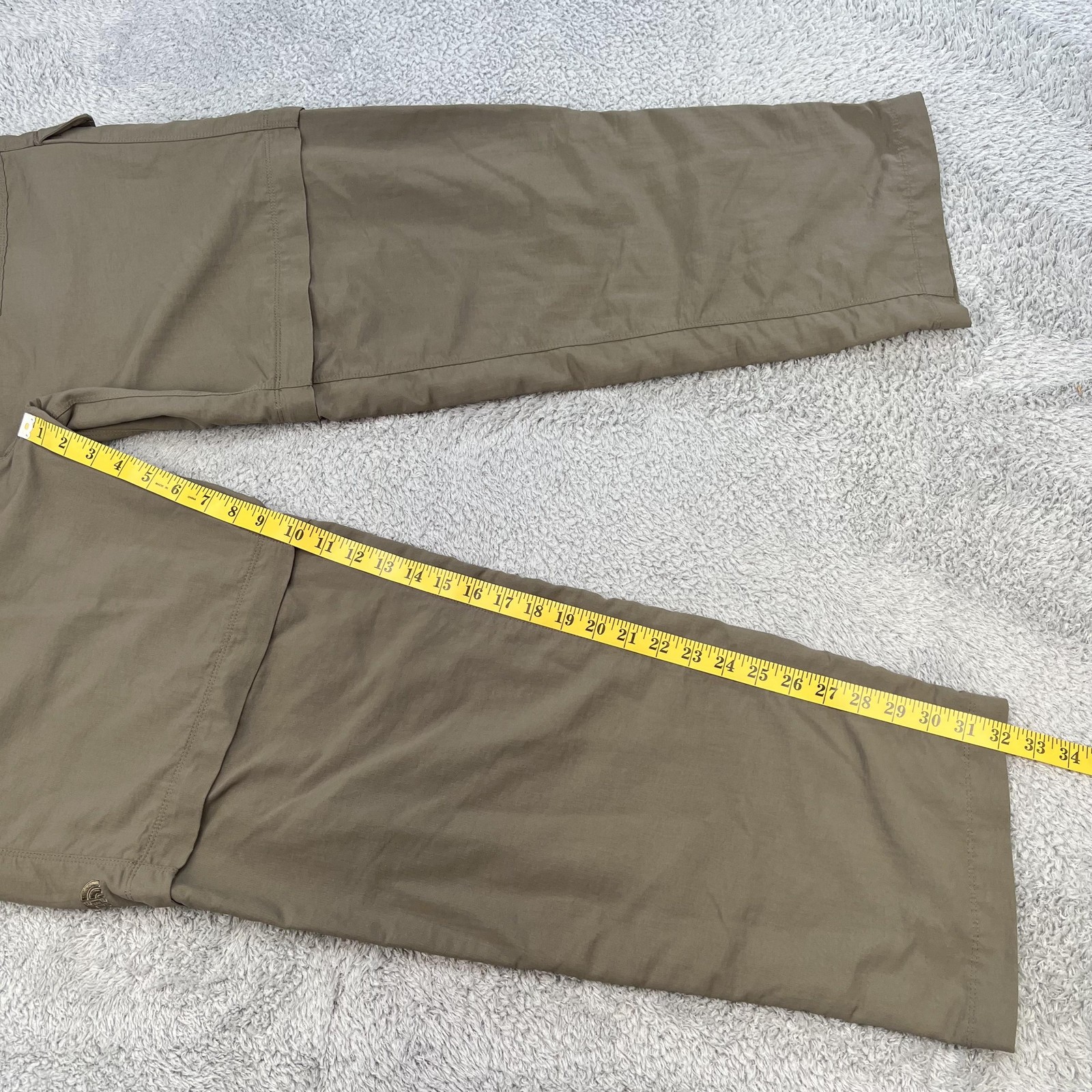 The North Face Pants Mens 2XL Khaki Convertible Zip Off Nylon Hiking Cargo AJFB thumbnail 6