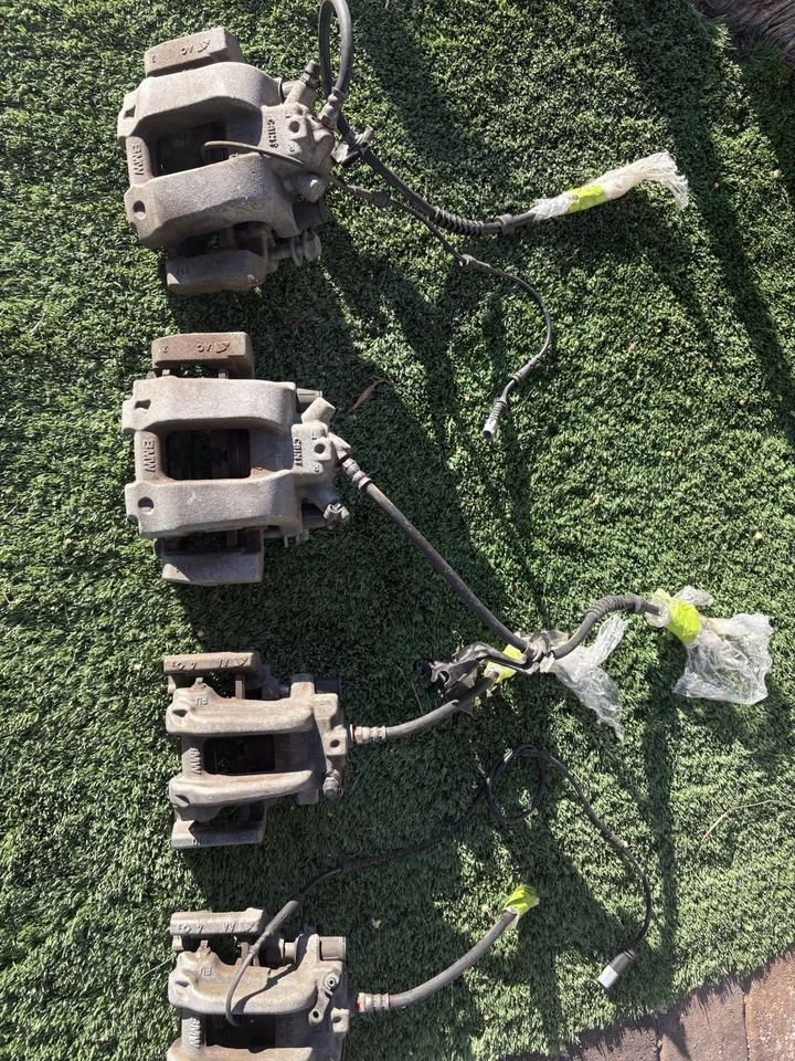 BMW 430I F32 F36 2017-2020 pinza de freno de disco completa delantera y trasera OEM 28 k Foto 2 de 4