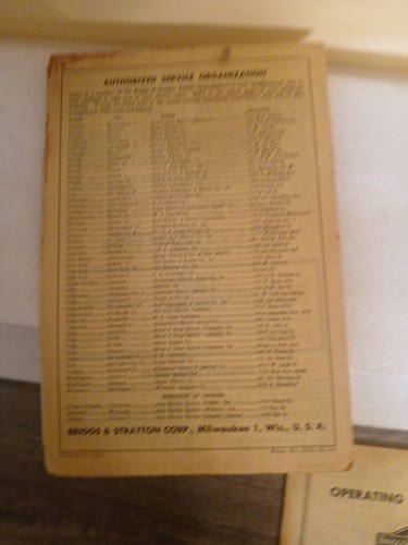 Briggs And Stratton Operating & Maintenance Manual Models 60700 61700 - Picture 3 of 3
