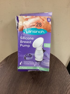 Mothers''NWOT ''Lansinoh'' Silicone Breast Pump     (Box is worn)