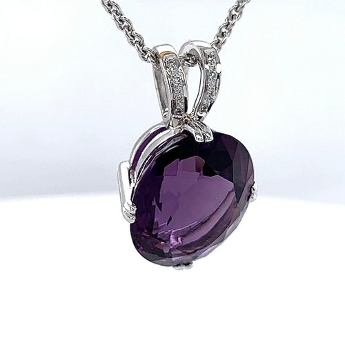 Moderner Edelsteinanhänger in 18Karat Weißgold mit Amethyst & Brillanten + Kette - Bild 2 von 10