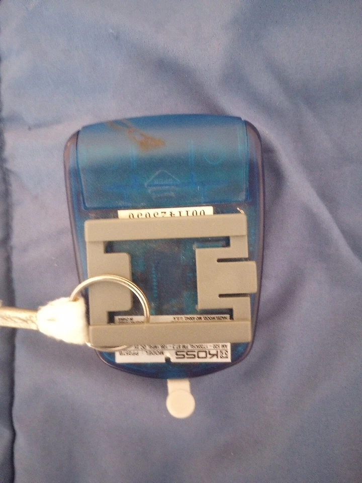 RARE KOSS PP257B Blue AM/FM SPORTS RADIO.  Tested And Works No Headphones  - Image 2 of 4