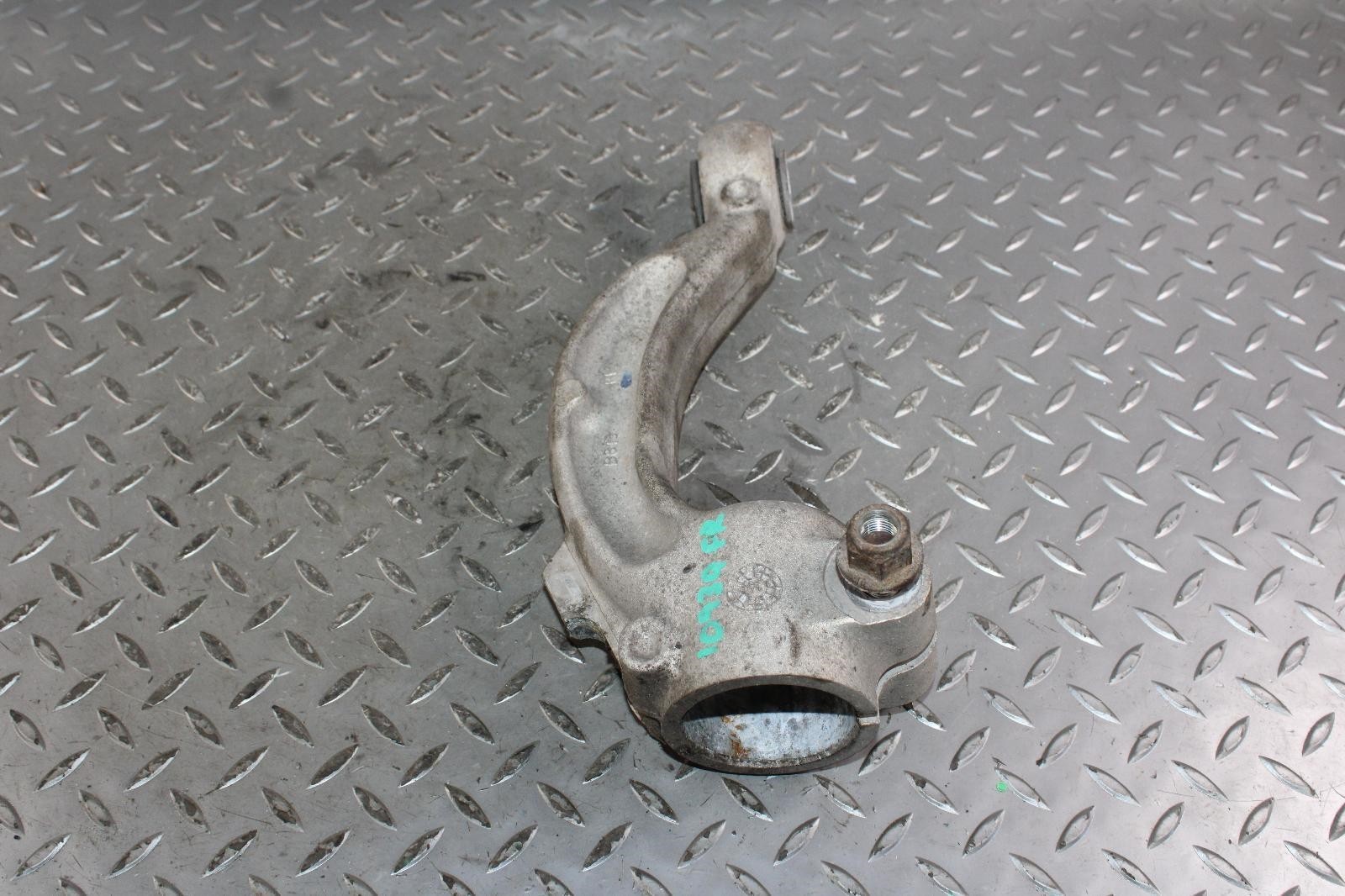 14-24 Ghibli Front Passenger Right RH Strut Shock Absorber Fork Mount Bracket OE