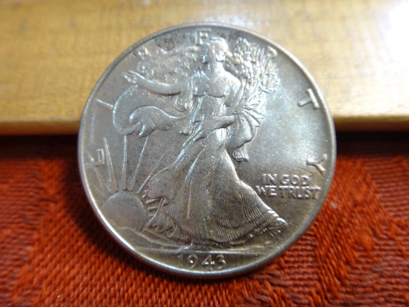1943 United States 90% Silver Walking Liberty Half Dollar 50c - No Reserve