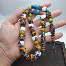 Collana millefiori in stile Murano - perle in vetro di ispirazione veneziana,...