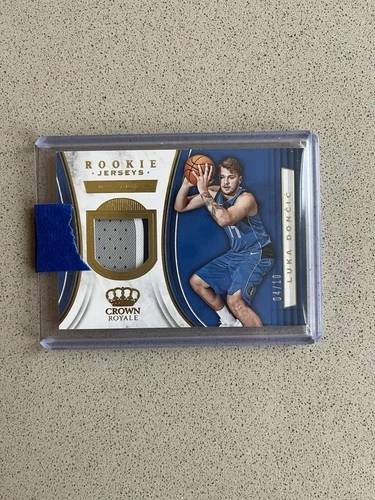 2018 Panini Crown Royale - Luka Doncic #RH-LDC Rookie Jerseys Gold /10