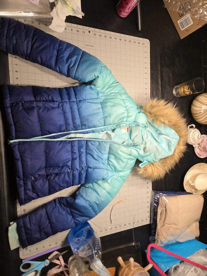 Так хорошо для жизни девочек Puff куртка размер 10/12. Хорошее состояние товара б/у синий - Изображение 2 из 4