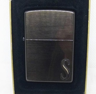 Zippo Seven Star 2000 Feuerzeug schwarz mit Box