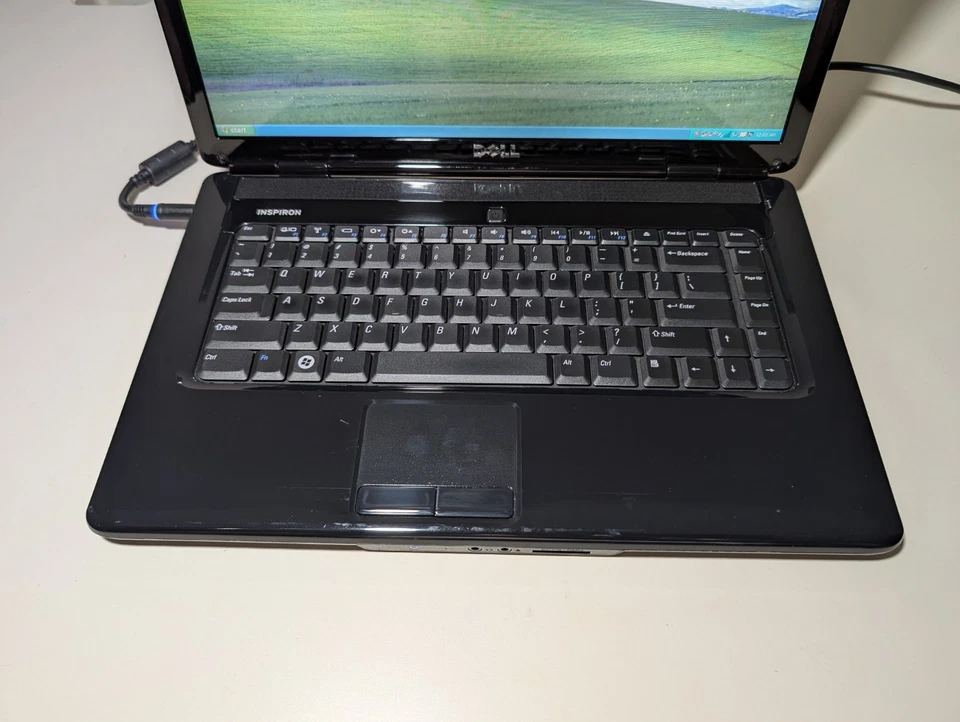 Dell Inspiron 1545 — Pentium T4200 • 2GB RAM • 500GB HDD • DVD+RW • Win XP Pro - Image 4 of 4