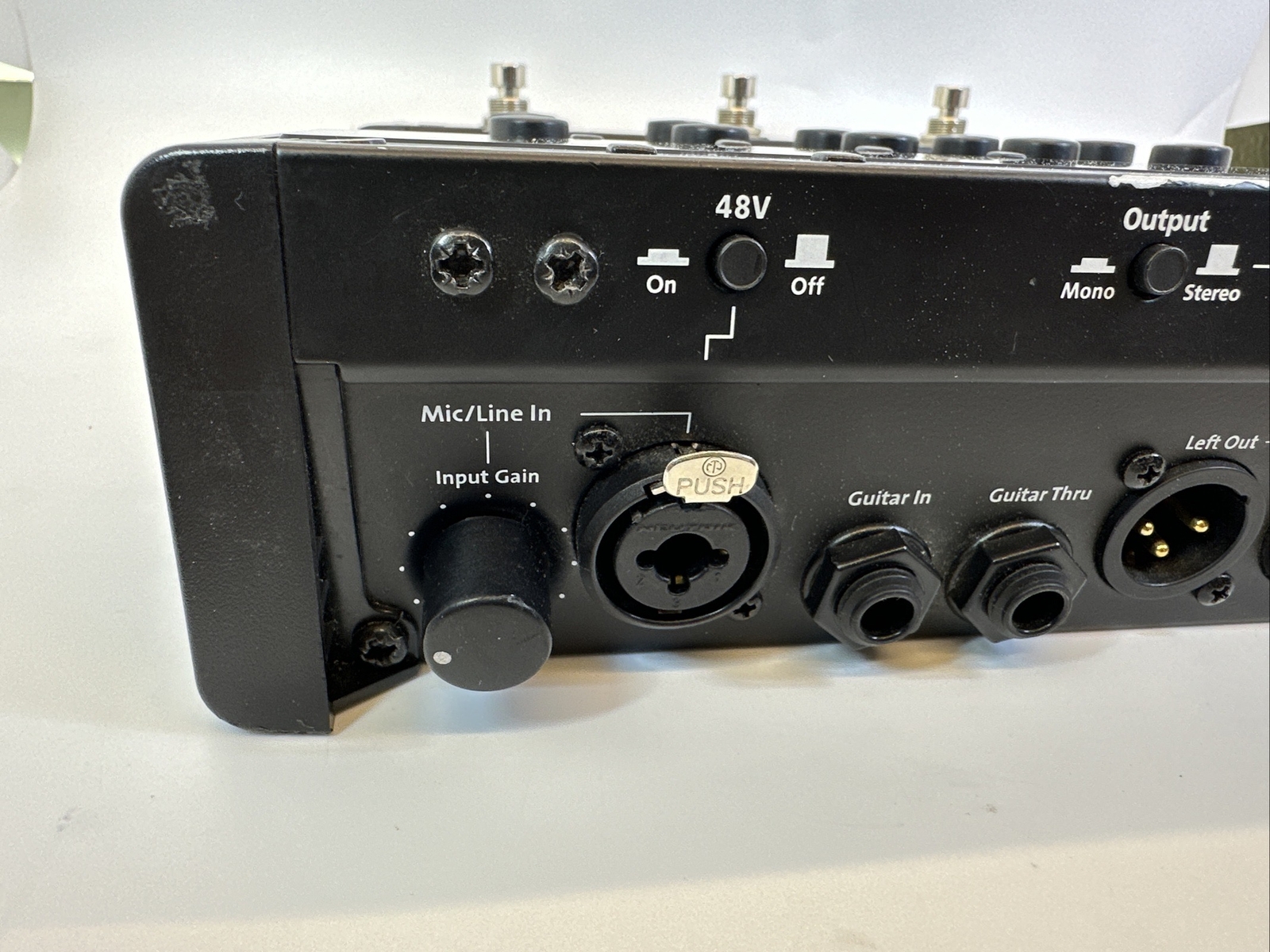 Digitech Vocalist Live 3 Vocal harmony effects Pedal with Power Supply