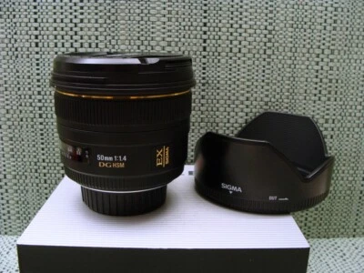 Sigma (JP) - EX Sigma 50mm/ F1.4 DG HSM E77 "Top Nikon Lens/Hood" - TOP - Bild 1 von 4