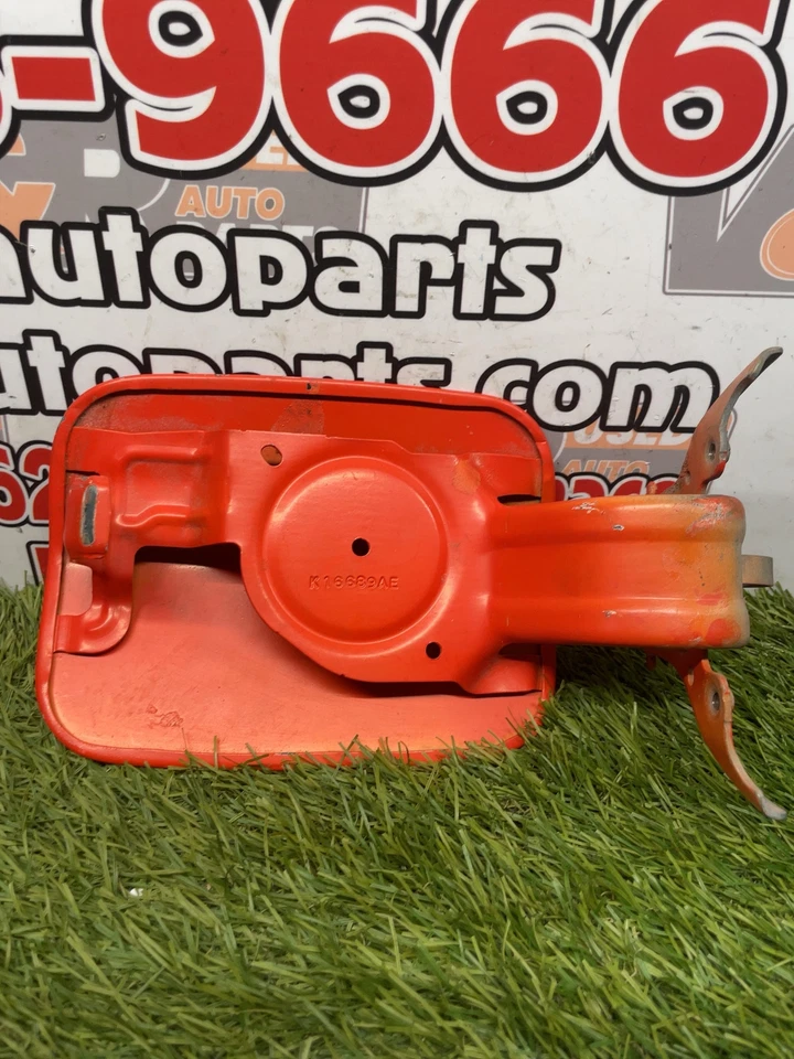 ✅ Toyota Corolla 2013 puerta del tanque de combustible OEM Foto 3 de 4