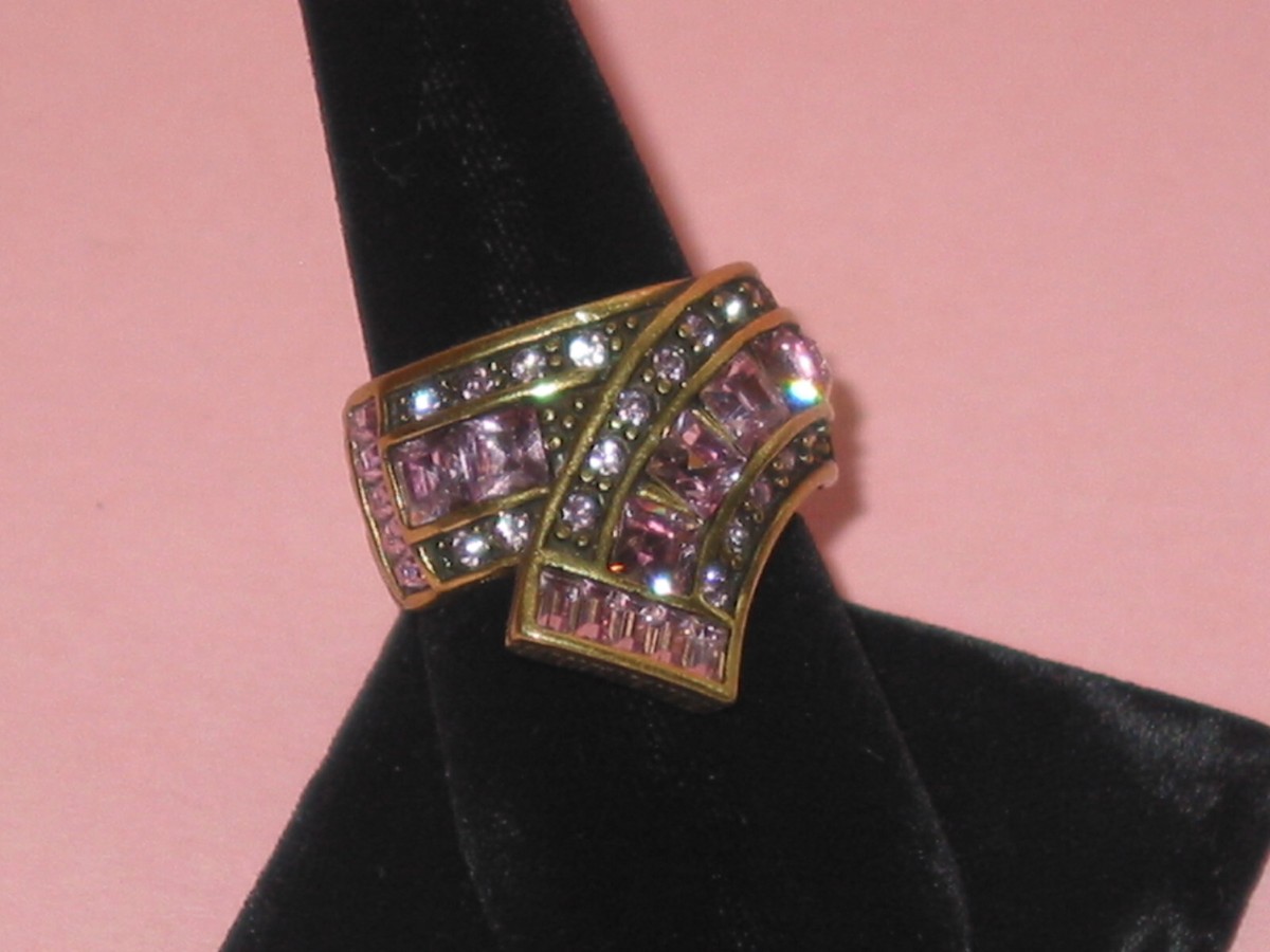 Designer Heidi Daus Keep Sparkling Purple Crystal Wrap Ring Size