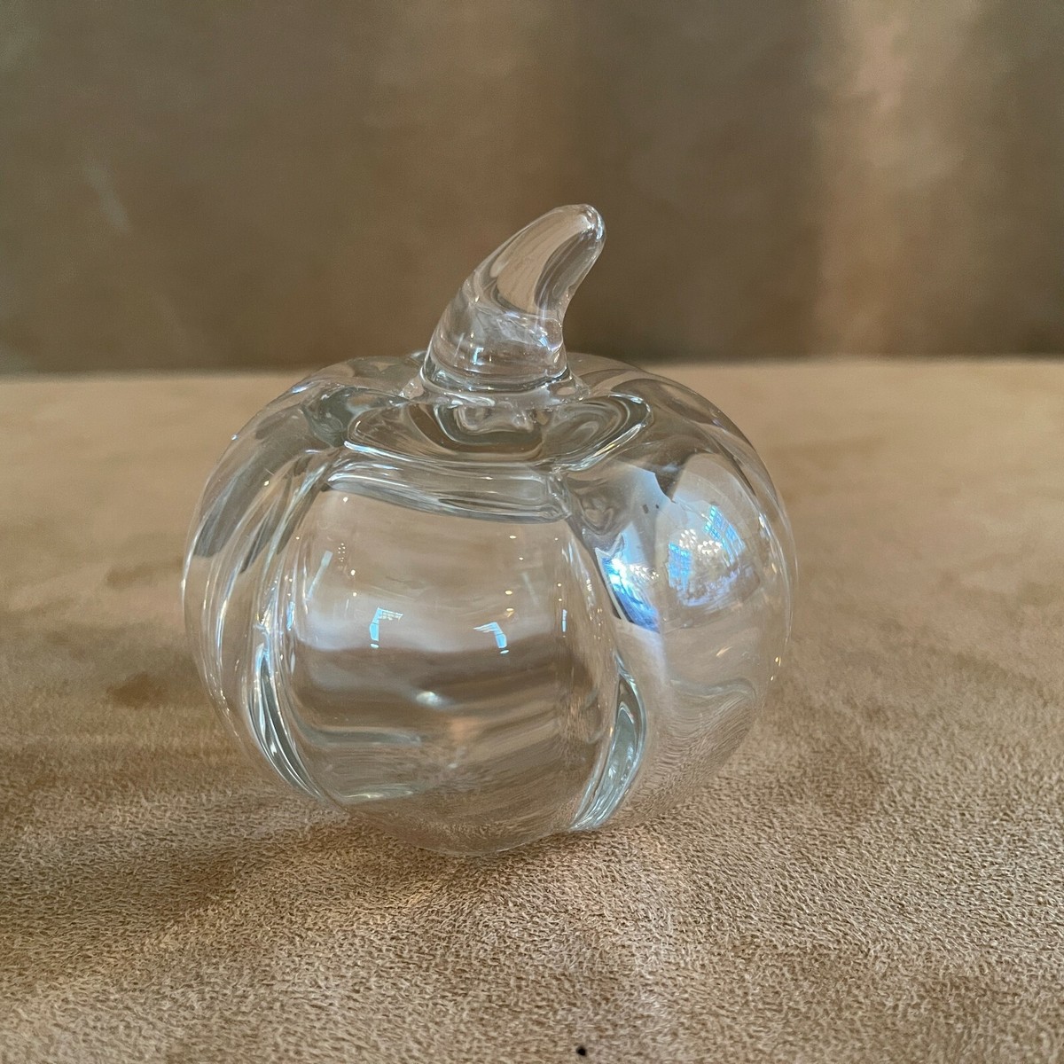 Tiffany & Co Crystal Pumpkin Paperweight glass tabletop 3.75