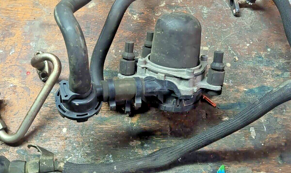 0004 Corvette C5 Smog Emission Air Pump Ls1 Ls6 Oem eBay