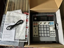 AKAI MPC SAMPLE SEQUENCER DRUM MACHINE AKAI MPC OPEN BOX SOLD OUT RARE IN HAND