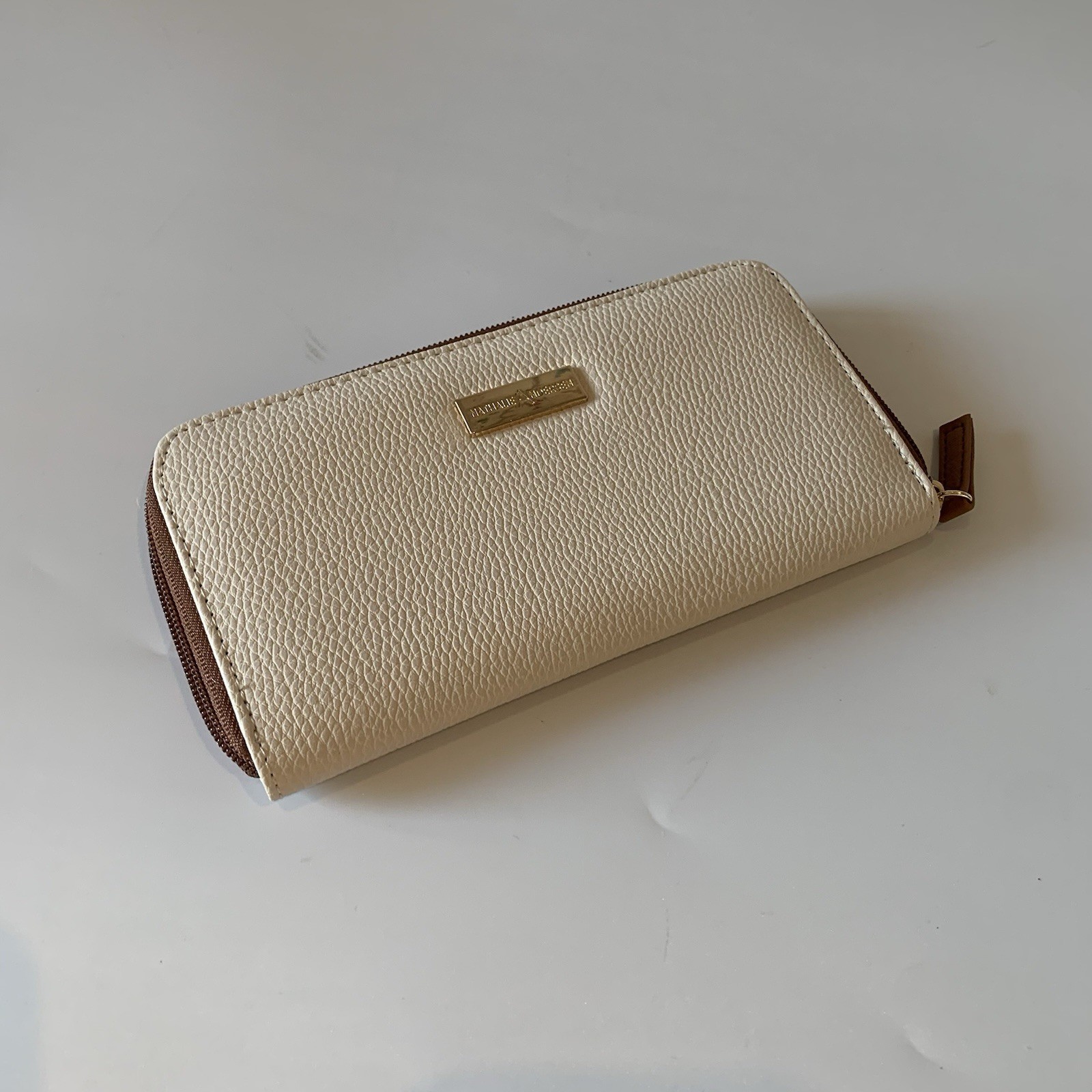 Nathalie Anderson Organiser Purse Cream Credit Card Money Bank Cards