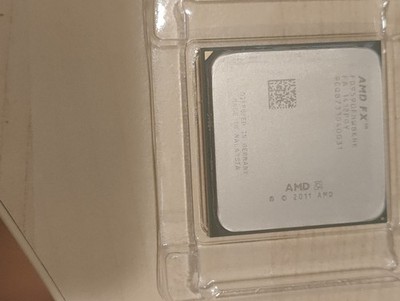 AMD FX-9590 8-core CPU 4.70 GHz base / 5.0 Ghz turbo (Part # FD9590FHW8KHK)