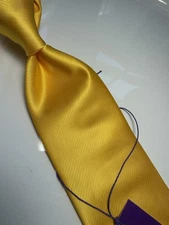 NWT VERSE 9 SOLID COLOR NEW STYLE PRINT SILK DESIGNS TIE & HANKY