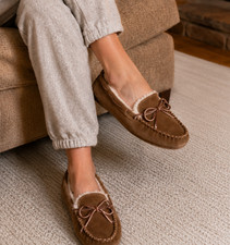 Chestnut sued moccasins faux fur woman's size 11 slippers rubber sole