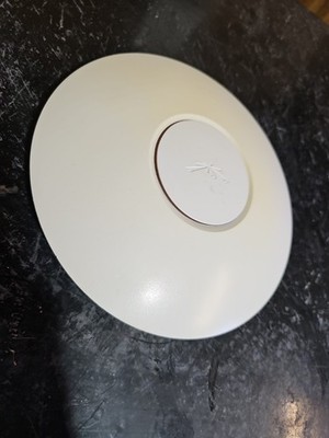 Ubiquiti UAP-PRO Wi-Fi AP Pro Network AP