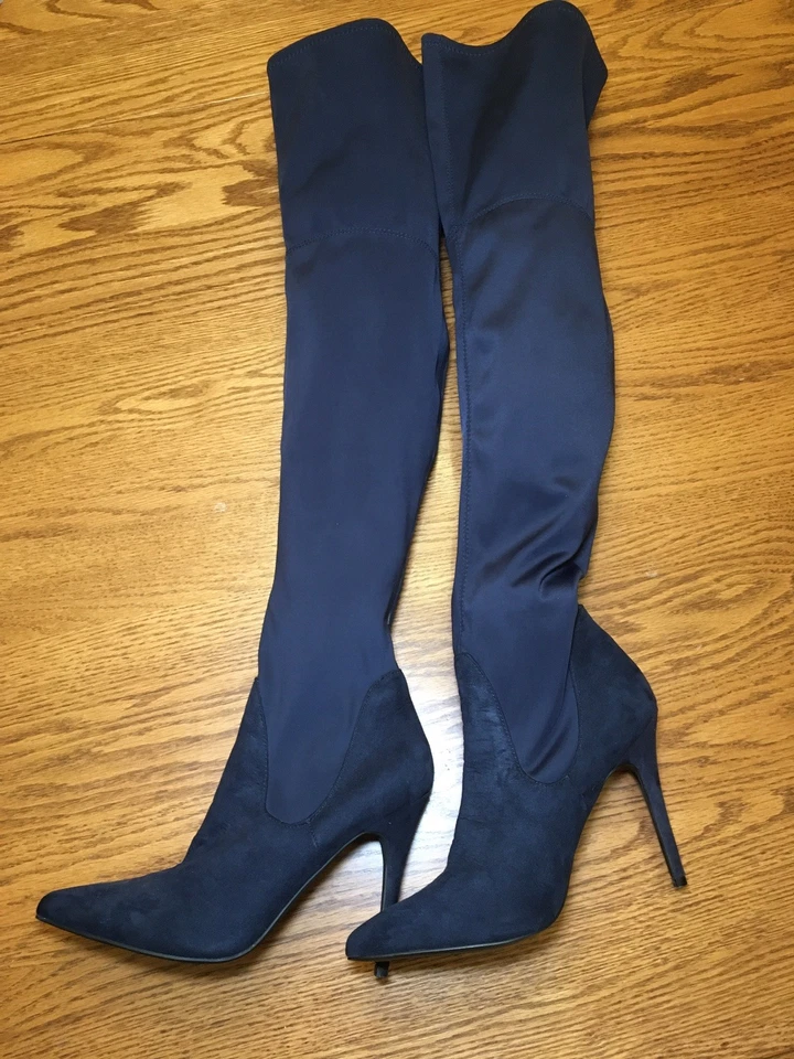 Bota por encima de la rodilla Charles By Charles David para mujer de gamuza sintética/lona talla 9 Foto 2 de 4