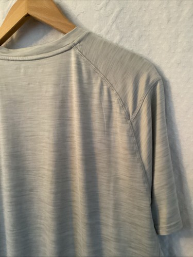 Primark Workout Mens Pale Grey Short Sleeve Sports Top Size L - Picture 9 of 9