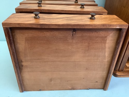 Collectors Cabinet C. Hindley & Sons 1820-1892, London 14”H 14.25”W 11”D - Picture 11 of 19