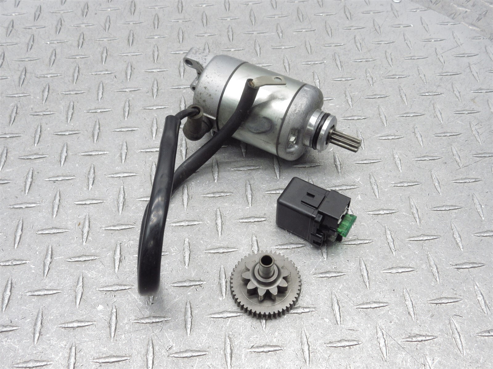 2006 0406 Honda CBR600 F4I Starter Motor Solenoid Relay Gear Engine