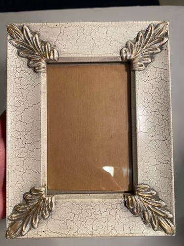 Picture Frame 3 1/2" x 5" Cream & Silver Crackle Paint,Gold Leaf Embossed/Corner - Afbeelding 12 van 12