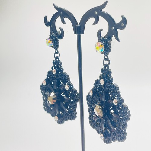 Black Lacy Dangle Earrings Gunmetal Aurora Borealis Beads Floral - Picture 4 of 10