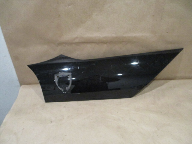 Ferrari F12 Berlinetta RH Fender Aerodynamic Fairing (Black) - P/N 84376211