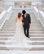 wedding dresses US size 14 UK size 16 Trumpet Lace Spaghetti straps Bustle