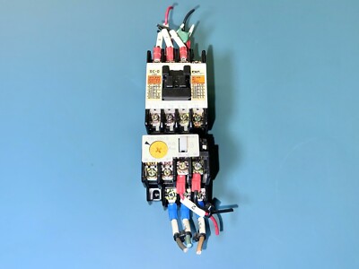 Fuji Electric SC-0 + TR-0N/3 Magnet-Schütz Contactor Relais
