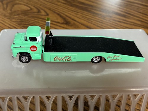 M2 Machines 1958 Chevy Spartan LCF - Coca-Cola Extra Bright Refreshment - Picture 7 of 10