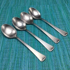 4 Oneida Ltd 1881 Rogers AMERICAN ARTISTRY Stainless SOUP SPOONS Oval Place