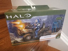 New! World of Halo Gungoose Vehicle With Spartan Celox 3.75" Action Figure
