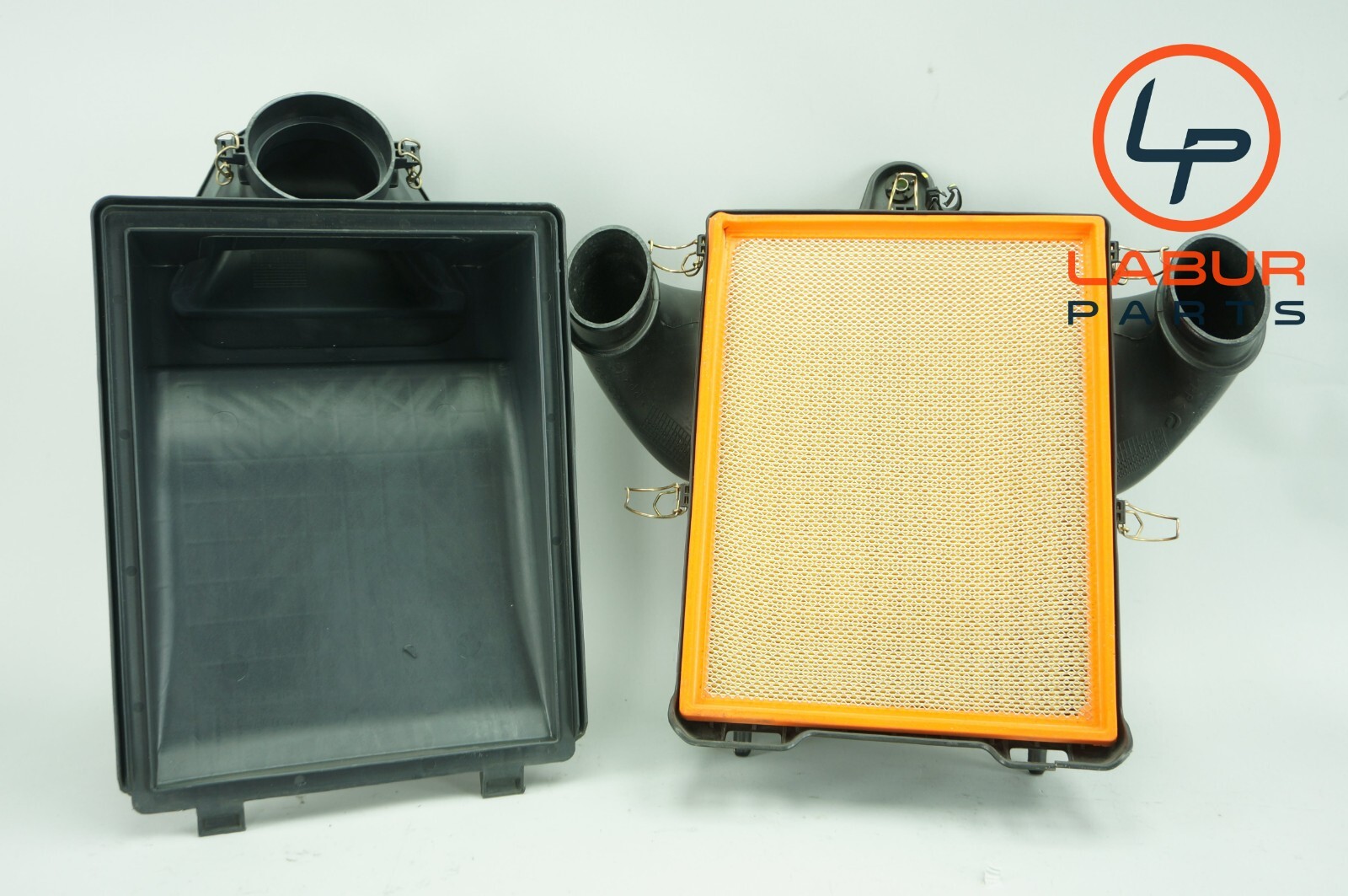M139 05-07 Maserati Quattroporte Air Intake Cleaner Filter Housing Z3502