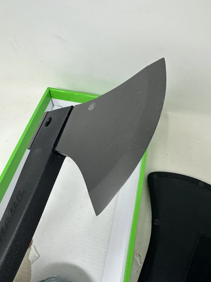 Hacha de supervivencia Schrade mango negro 3Cr13 cabeza de acero inoxidable con funda SCAXE2L Foto 2 de 4