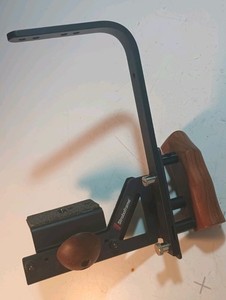 Vintage Tiffen Co. Stroboframe RL2000 300-300 Adjustable Camera Flash Bracket A+