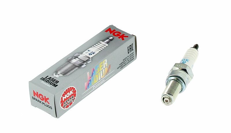 Ngk Lmar9ai-8 97225 Spark Plug Fits Can-Am Maverick 900 1000