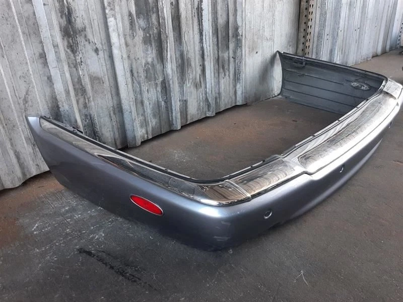 2003 Bentley Arnage Rear Bumper Cover Assembly Red Label Foto 3 de 4