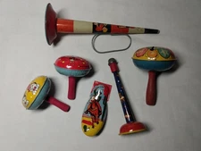 Noise Maker Lot Antique Vintage T Cohn Clicker Rattle Party Favor Clown Cowboy
