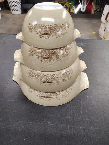 Vintage Pyrex Cinderella Bowls Forest Fancies Set Of 4