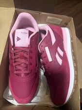 Reebok Classic Leather Shoes 100229725 Berry Rose Gum Running. Kids 5. Women 6.5