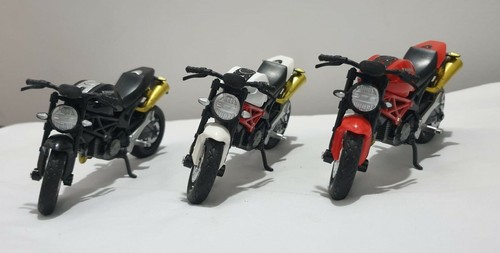 Modelo de motocicleta Bugatti color blanco, diseño de tablero y juguete 100% envío gratuito EE. UU. - Imagen 5 de 6