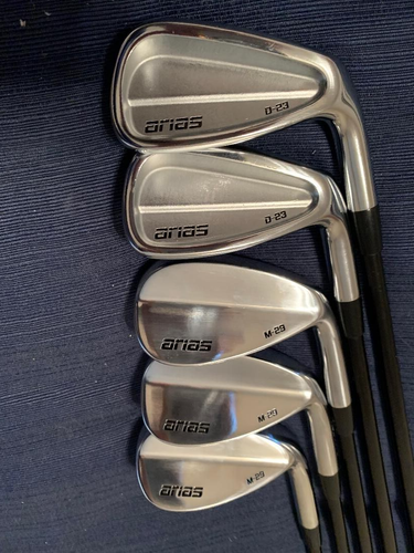 ARIAS D-23 ZERO OFFSET IRONS 5-PW ARIAS M-29 GW-SW-LW + ACCRA 70g STIFF SHAFTS