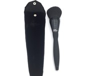 It Cosmetics Velvet Luxe Lbd Powder Brush 307 It Cosmetics Velvet Luxe Lbd Powder Brush 307