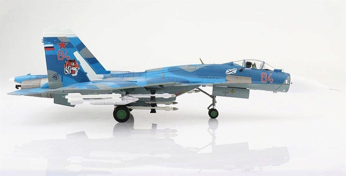 【未使用品】HOBBYMASTER SU-33 FLANKER D HA6407 s-l400.jpg